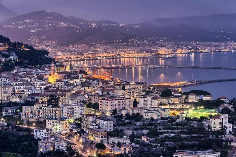 Casa vacanze Amalfitan Coast Vietri Luaran gambar